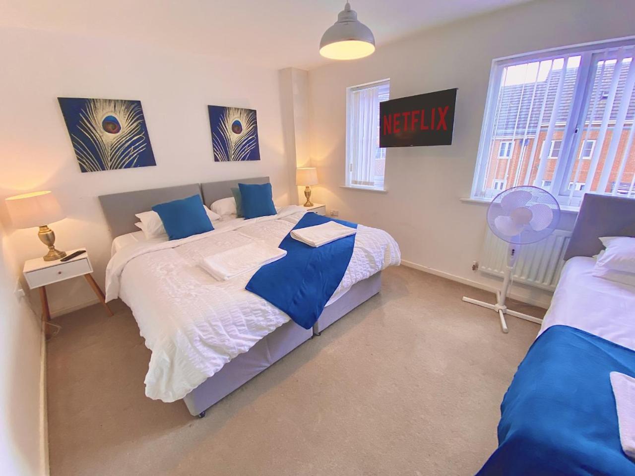 Walsall Group Accommodation ภายนอก รูปภาพ